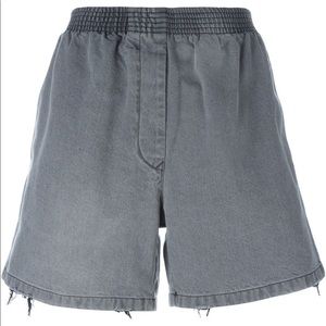 Mm6 Maison Margiela oversized jean shorts size 6